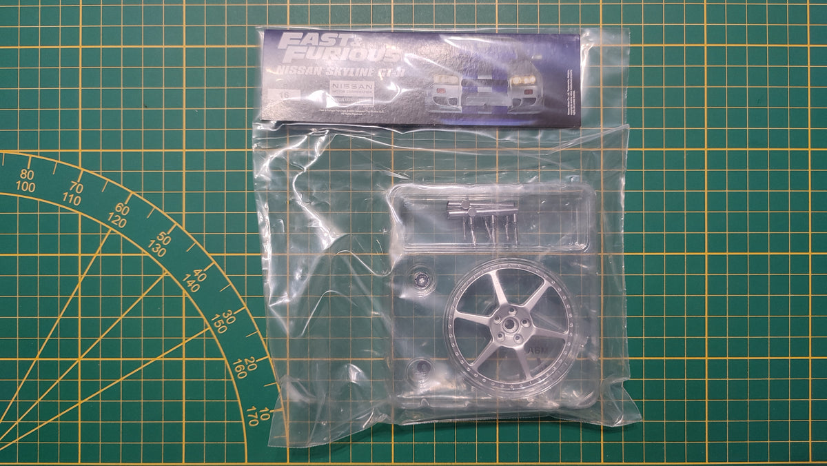 Lot pièces du fascicule numéro 16 n°16 pièce détachée Nissan Skyline GT-R R34 Fast & Furious de Brian O'Conner 1/8 1/8e 1/8ème Altaya #E78