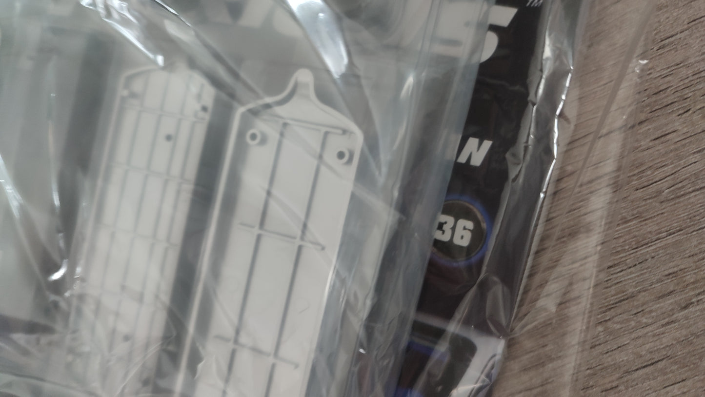 Lot pièces du fascicule numéro 36 n°36 pièce détachée Nissan Skyline GT-R R34 Fast & Furious de Brian O'Conner 1/8 1/8e 1/8ème Altaya #E41