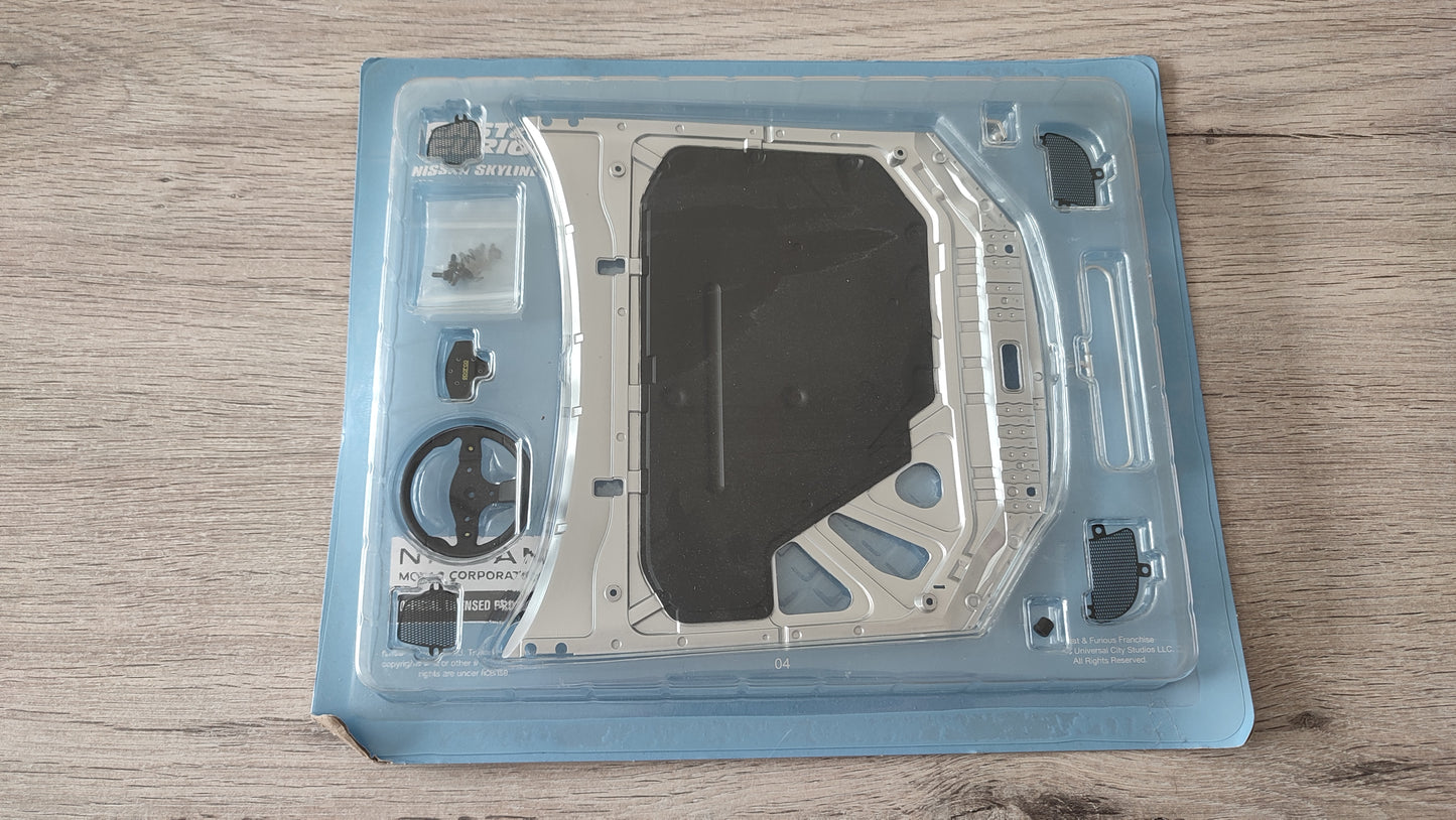 Lot pièces du fascicule numéro 4 n°4 pièce détachée Nissan Skyline GT-R R34 Fast & Furious de Brian O'Conner 1/8 1/8e 1/8ème Altaya #D82