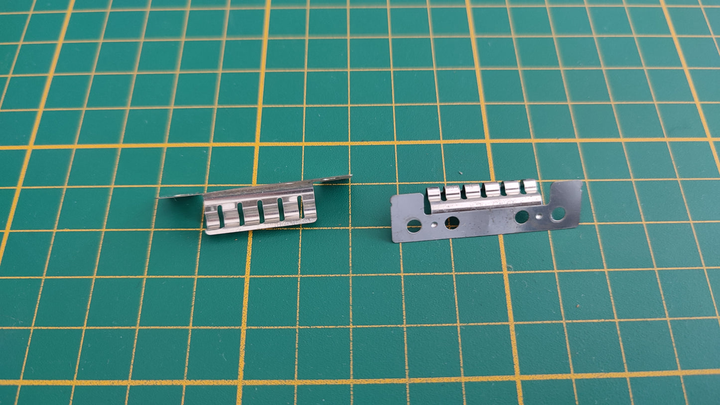 Lot x2 supports gris pièce détachée console de jeux Nintendo Gamecube DOL-001 (EUR) #E58