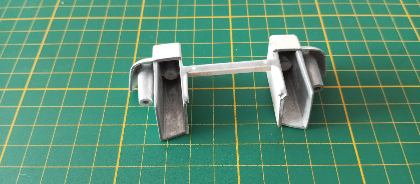 Partie arrière pièce détachée miniature Jouef evolution Ferrari 330 P4 1/18 1/18e 1/18ème #E70