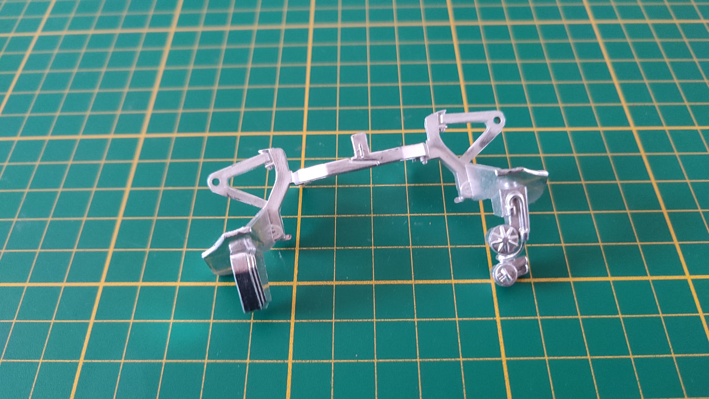 Partie moteur 2 pièce détachée miniature Bburago burago Porsche 911 Carrera 1993 rouge 1/18 1/18e 1/18ème #D56