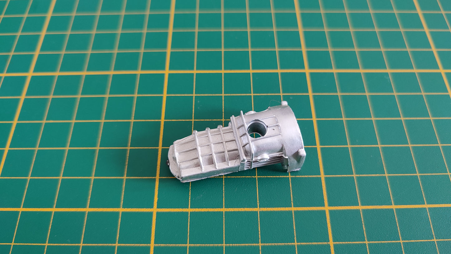 Partie moteur n°2 pièce détachée miniature Jouef evolution Ferrari 330 P4 1/18 1/18e 1/18ème #C84