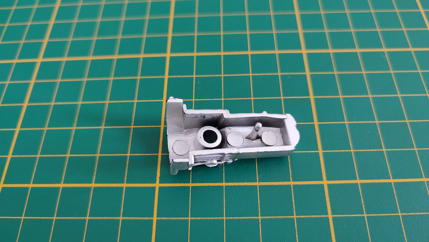 Partie moteur n°2 pièce détachée miniature Jouef evolution Ferrari 330 P4 1/18 1/18e 1/18ème #C84