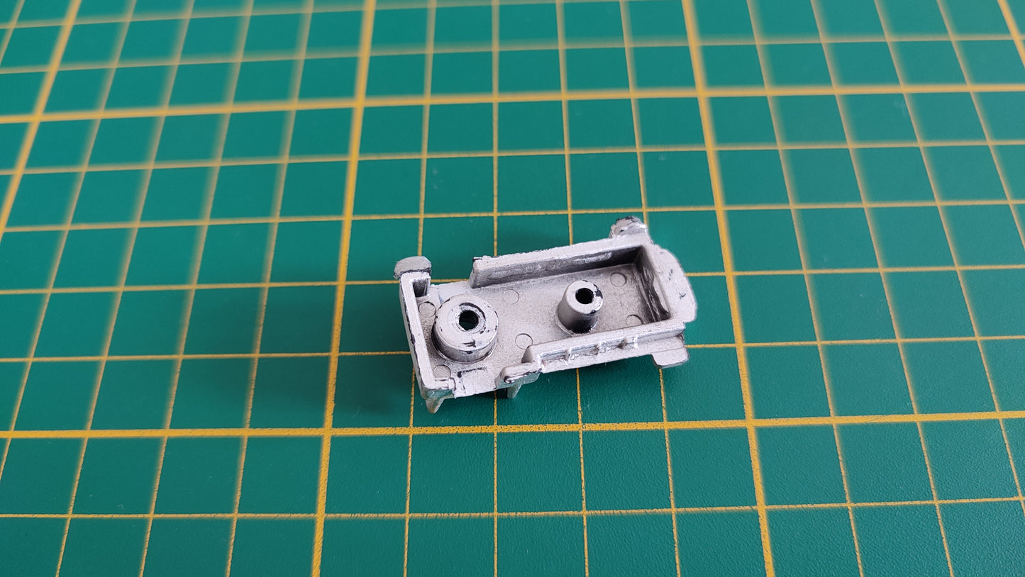 Partie moteur n°3 pièce détachée miniature Jouef evolution Ferrari 330 P4 1/18 1/18e 1/18ème #C84