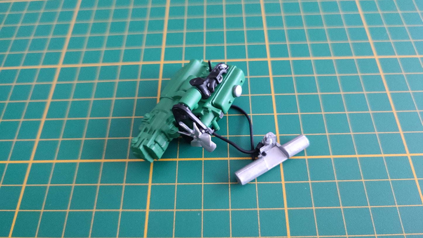 Partie moteur pièce détachée miniature 1/18 Solido Citroën traction type 11 B 1938 #C27
