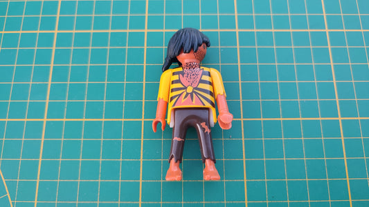 Personnage pull jaune référence 30009622 pièce détachée Playmobil #E69