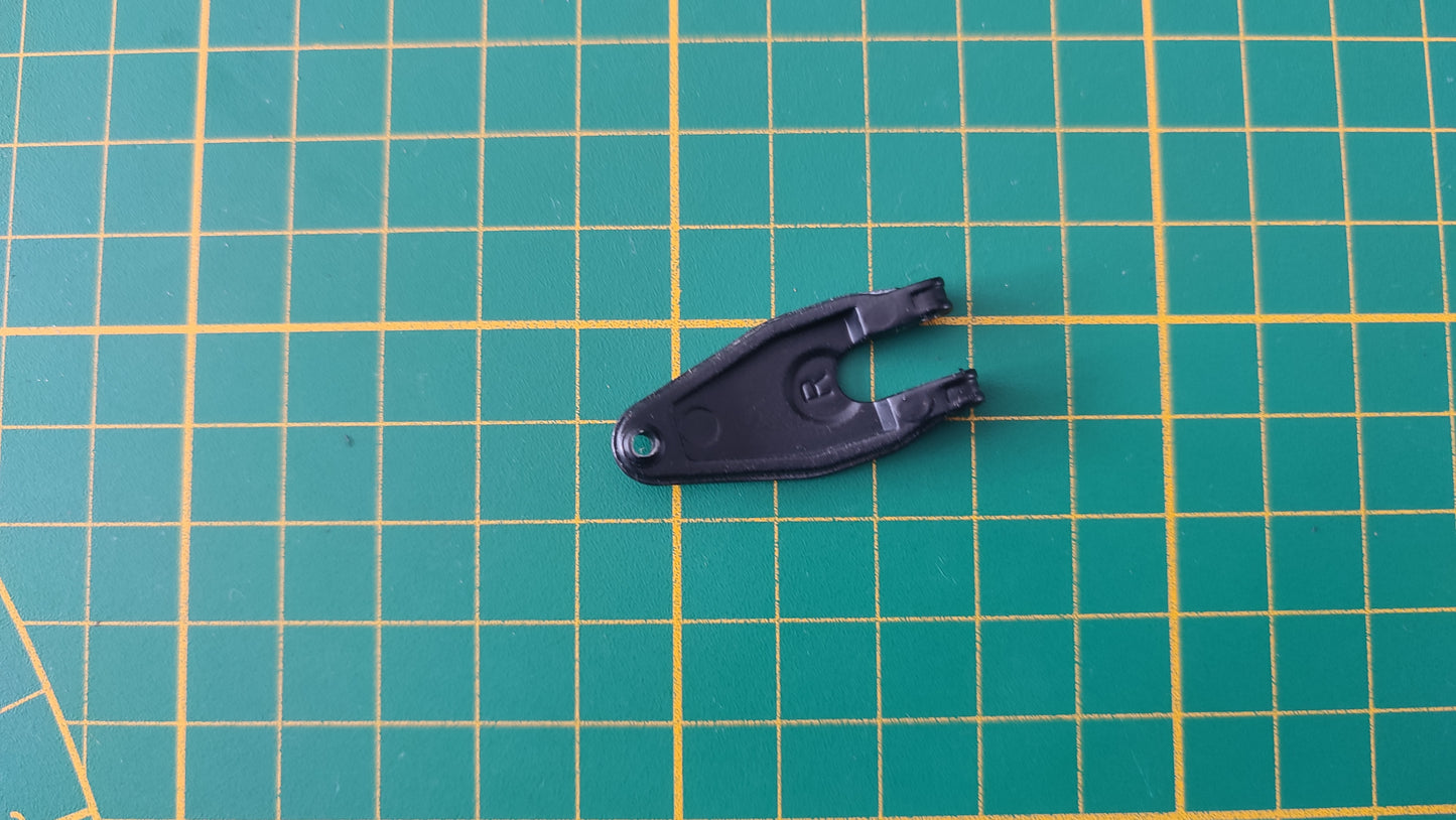Pièce 19G du fascicule n°19 numéro 19 pièce détachée Renault R8 Gordini 1/8 1/8ème Eaglemoss collections #D61