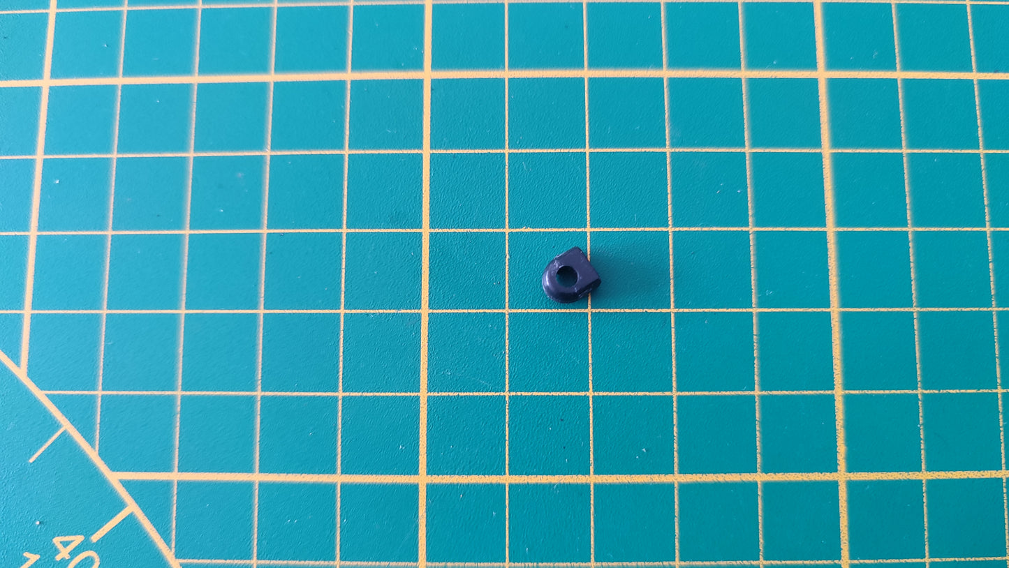 Pièce 19O du fascicule n°19 numéro 19 pièce détachée Renault R8 Gordini 1/8 1/8ème Eaglemoss collections #D61