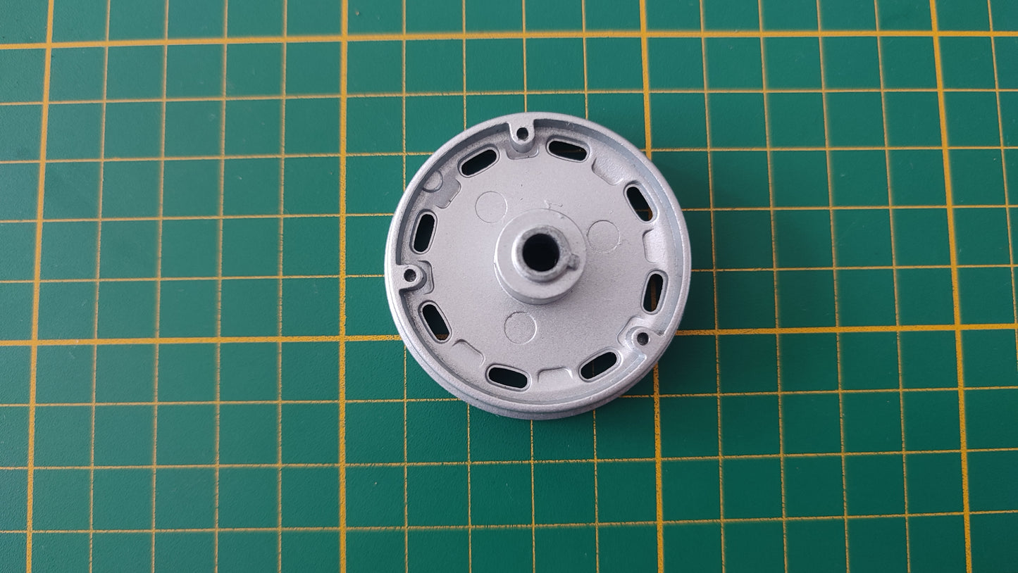 Pièce 20B du fascicule n°20 numéro 20 pièce détachée Renault R8 Gordini 1/8 1/8ème Eaglemoss collections #D61