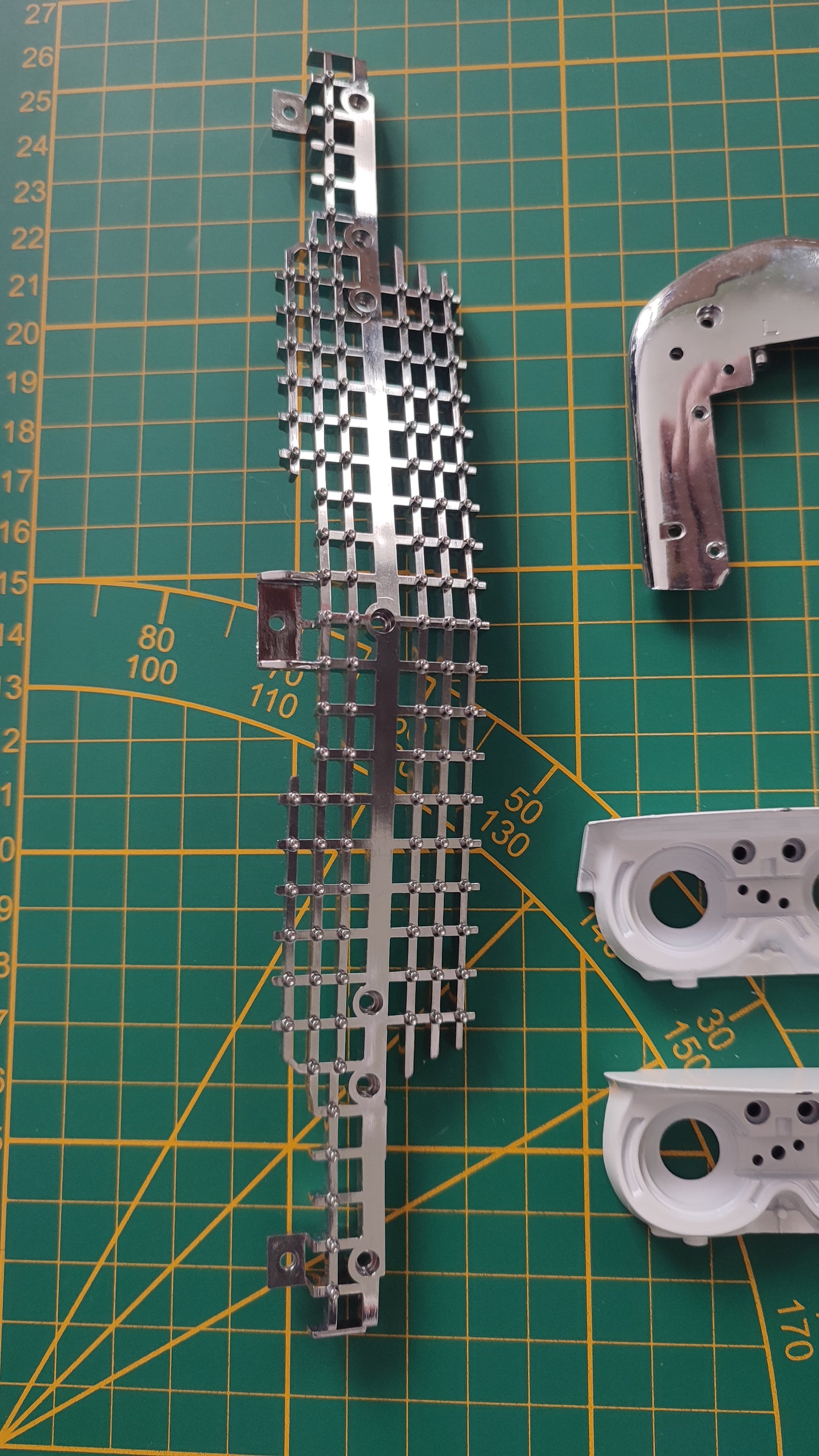 Pièce du fascicule n°2 numéro 2 pièce détachée Ecto 1 Ghostbusters 1/8 1/8e 1/8ème Eaglemoss #E42