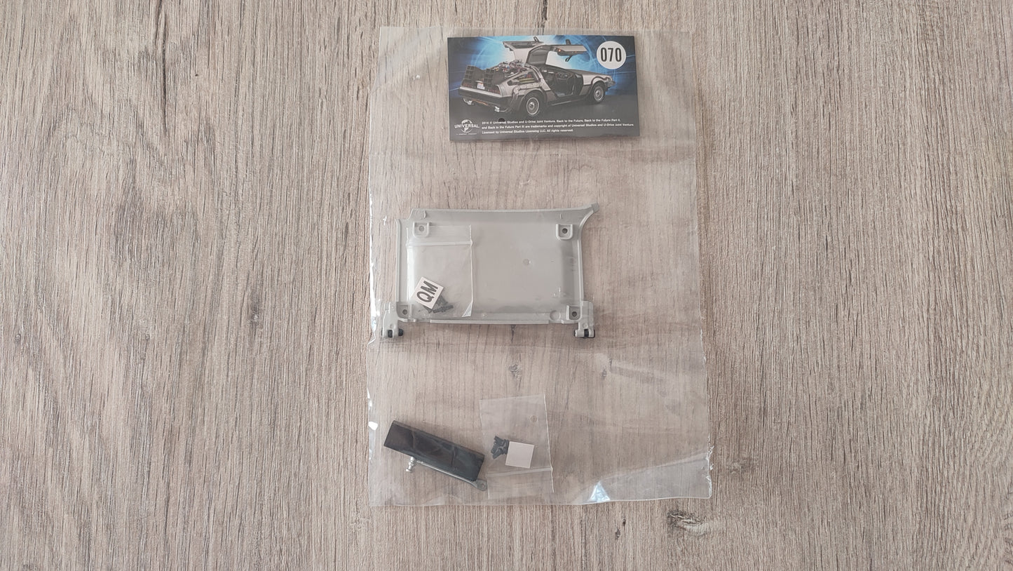 Pièce du fascicule n°70 pièce détachée DeLorean Retour vers le Futur Eaglemoss 1/8 #E76