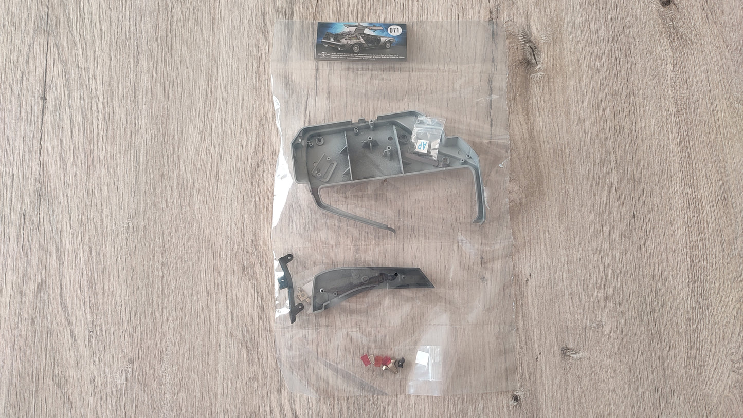 Pièce du fascicule n°71 pièce détachée DeLorean Retour vers le Futur Eaglemoss 1/8 #E76