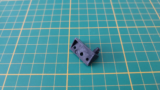 Pièce ouverture capot pièce détachée console de jeux Nintendo Gamecube DOL-001 (EUR) #E35