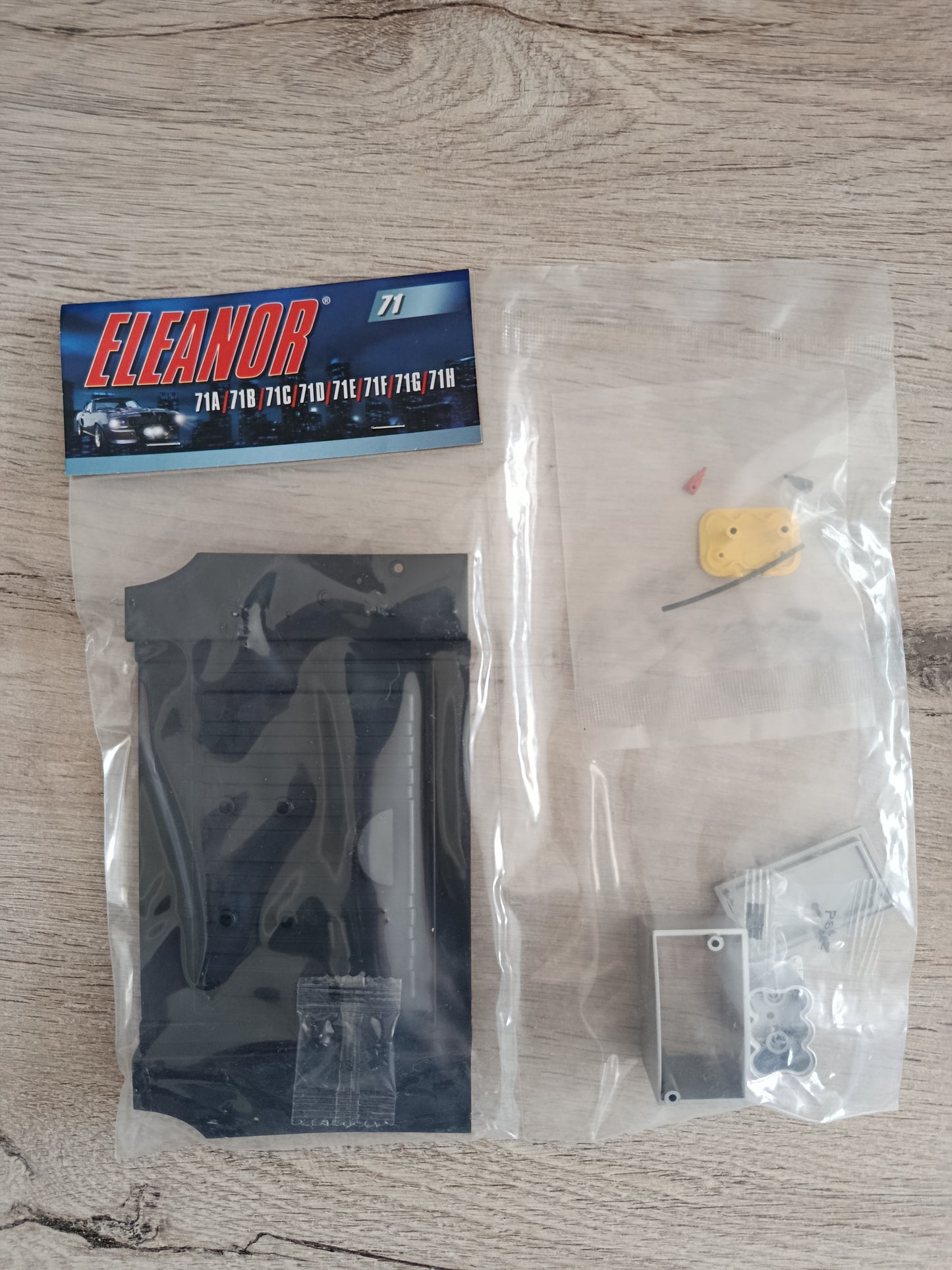 Pièces fascicule n°71 numéro 71 pièce détachée Ford Mustang 1967 Eleanor 60 secondes chrono 1/8 1/8ème Eaglemoss Collections #E54