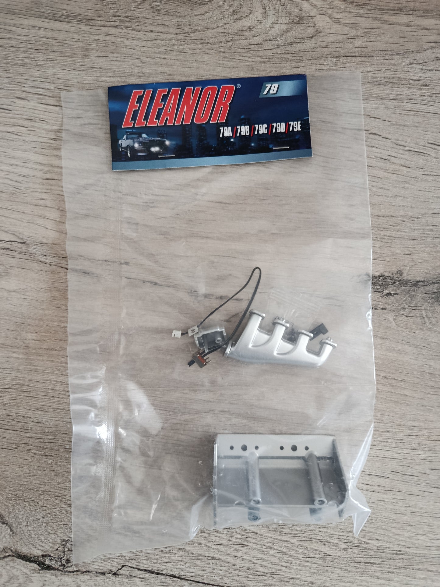 Pièces fascicule n°79 numéro 79 pièce détachée Ford Mustang 1967 Eleanor 60 secondes chrono 1/8 1/8ème Eaglemoss Collections #E54