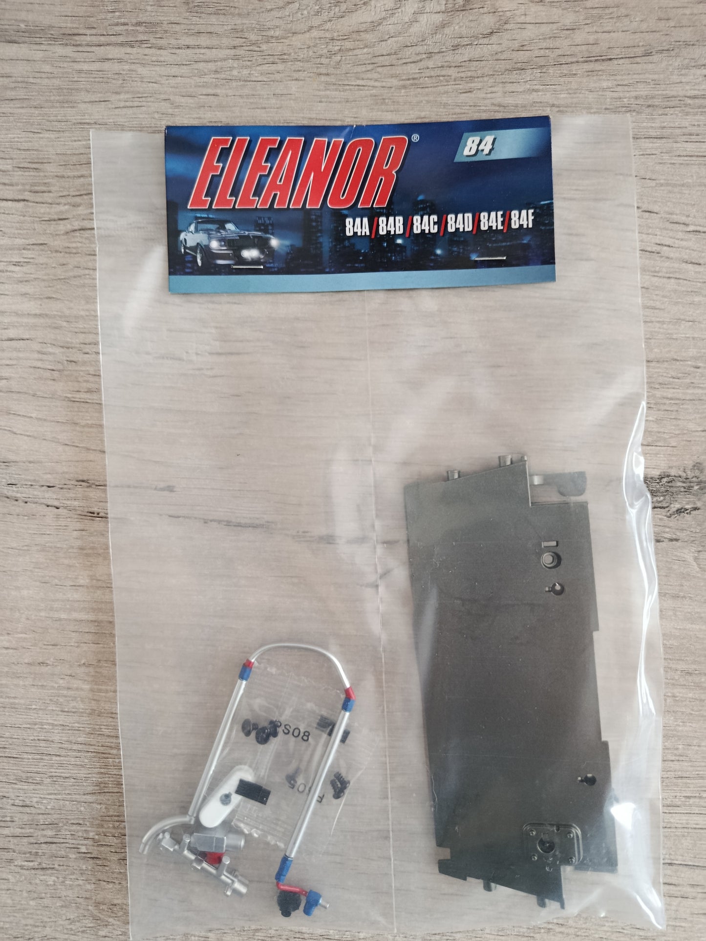 Pièces fascicule n°84 numéro 84 pièce détachée Ford Mustang 1967 Eleanor 60 secondes chrono 1/8 1/8ème Eaglemoss Collections #E54