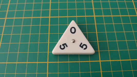 Pièce triangulaire 5 5 0 pièce détachée jeu de société Triominos de luxe Goliath #E52