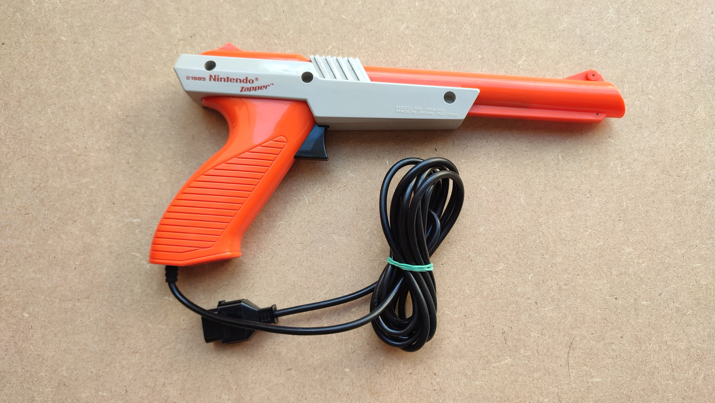 Pistolet Nes Zapper NES-005 officiel console de jeux Nintendo Nes NESE-001 FRA #SP