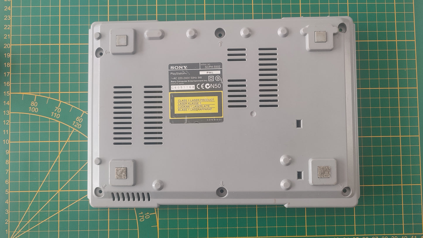 Plasturgie coque inférieure O-O6 pièce détachée console de jeux Sony Playstation 1 Ps1 SCPH-5502 #E08