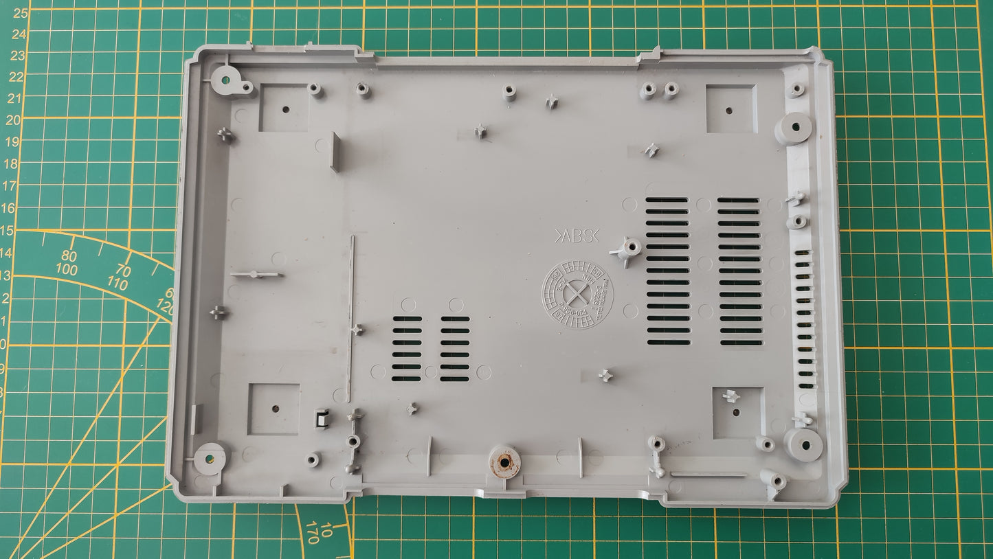 Plasturgie inférieure C-3238 pièce détachée console de jeux Sony Playstation 1 Ps1 SCPH-1002 #E16