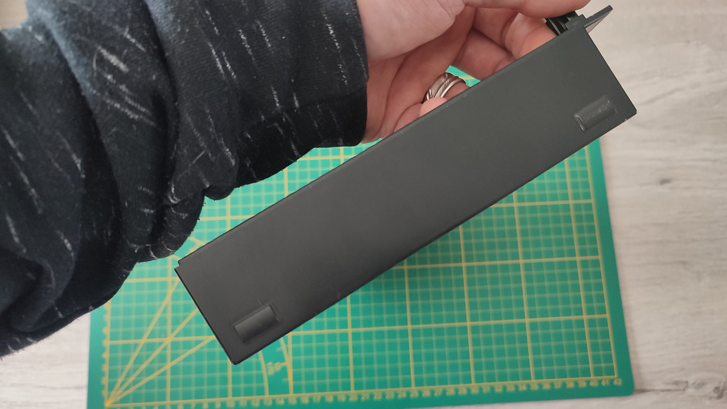 Plasturgie inférieure FM2 pièce détachée console de jeux Sony Playstation 2 Ps2 SCPH-39004 #D94