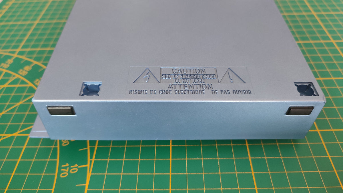 Plasturgie inférieure dans l'état pièce détachée console de jeux Sony Playstation 2 Ps2 SCPH-50004 aqua blue #E87