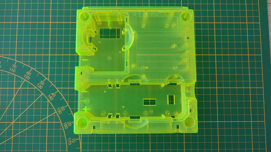Plasturgie inférieure jaune transparent pièce détachée pour console de jeux Nintendo Game cube DOL-001 - DOL-101