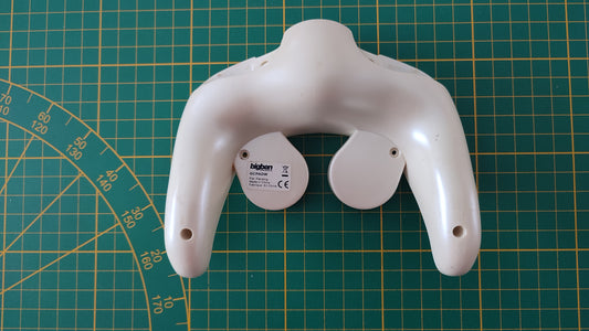 Plasturgie inférieure pièce détachée manette de jeux vidéo Nintendo Game cube Gamecube Bigben GCPADW #E35