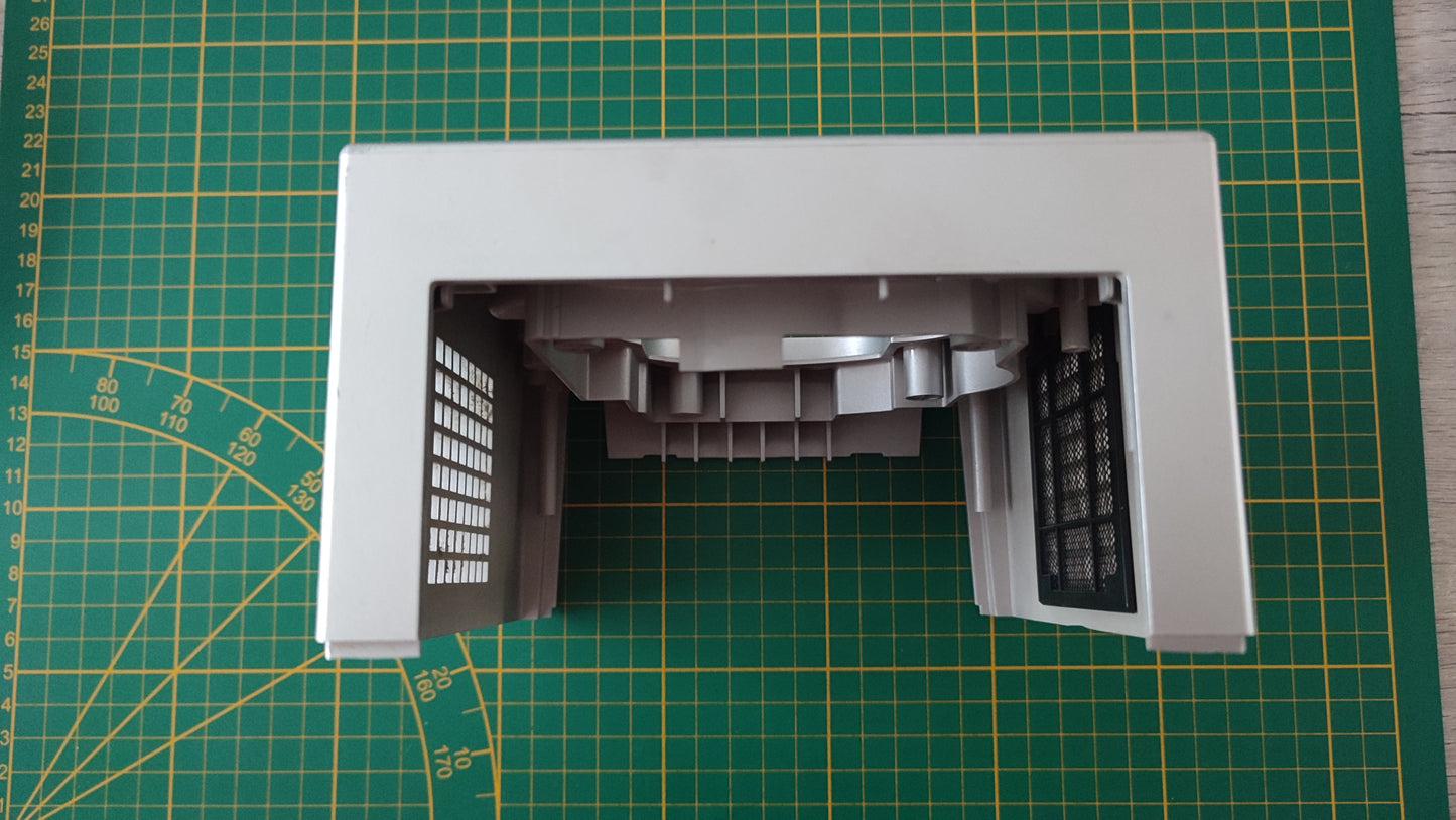 Plasturgie supérieure pièce détachée console de jeux Nintendo Gamecube DOL-001 (EUR) #E35