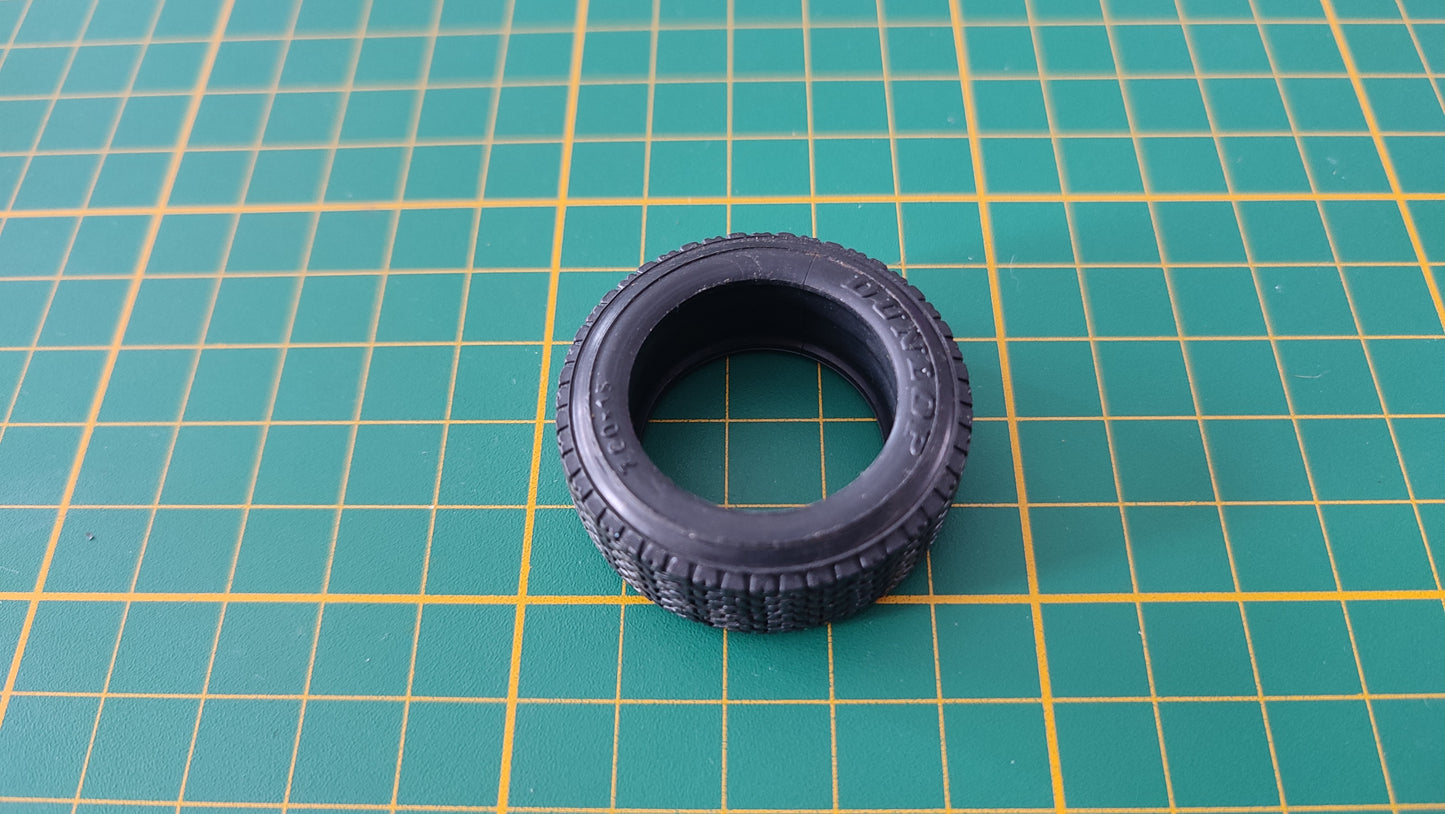 Pneu seul Dunlop pièce détachée miniature Bburago Burago Jaguar type E 1961 1/18 1/18e 1/18ème #B88