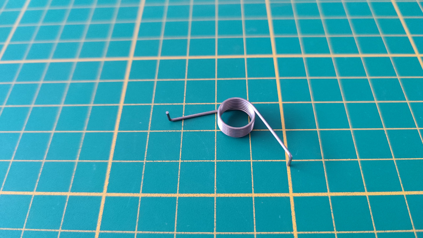 Ressort d'ouverture pièce détachée console de jeux Nintendo Gamecube DOL-001 (EUR) #D66