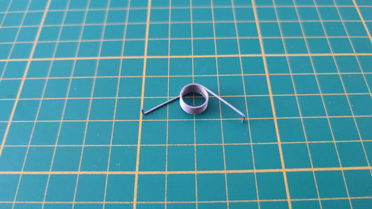 Ressort d'ouverture pièce détachée console de jeux Nintendo Gamecube DOL-001 (EUR) #E35