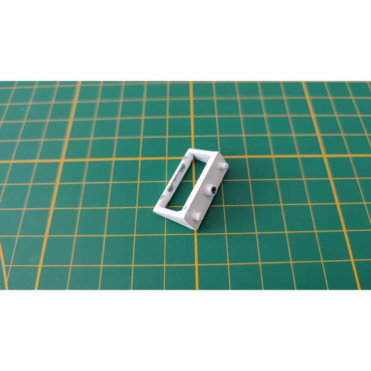 Support de charnière de portière gauche 83F n°83 pièce détachée Porsche 911 Carrera RS 2.7 1/8 1/8ème Altaya