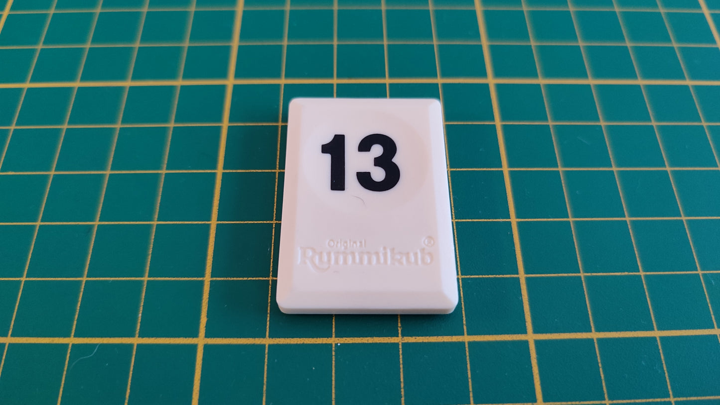 Tuile chiffre 13 treize noir pièce détachée L'original Rummikub chiffres M&M Ventures 2014 #E31