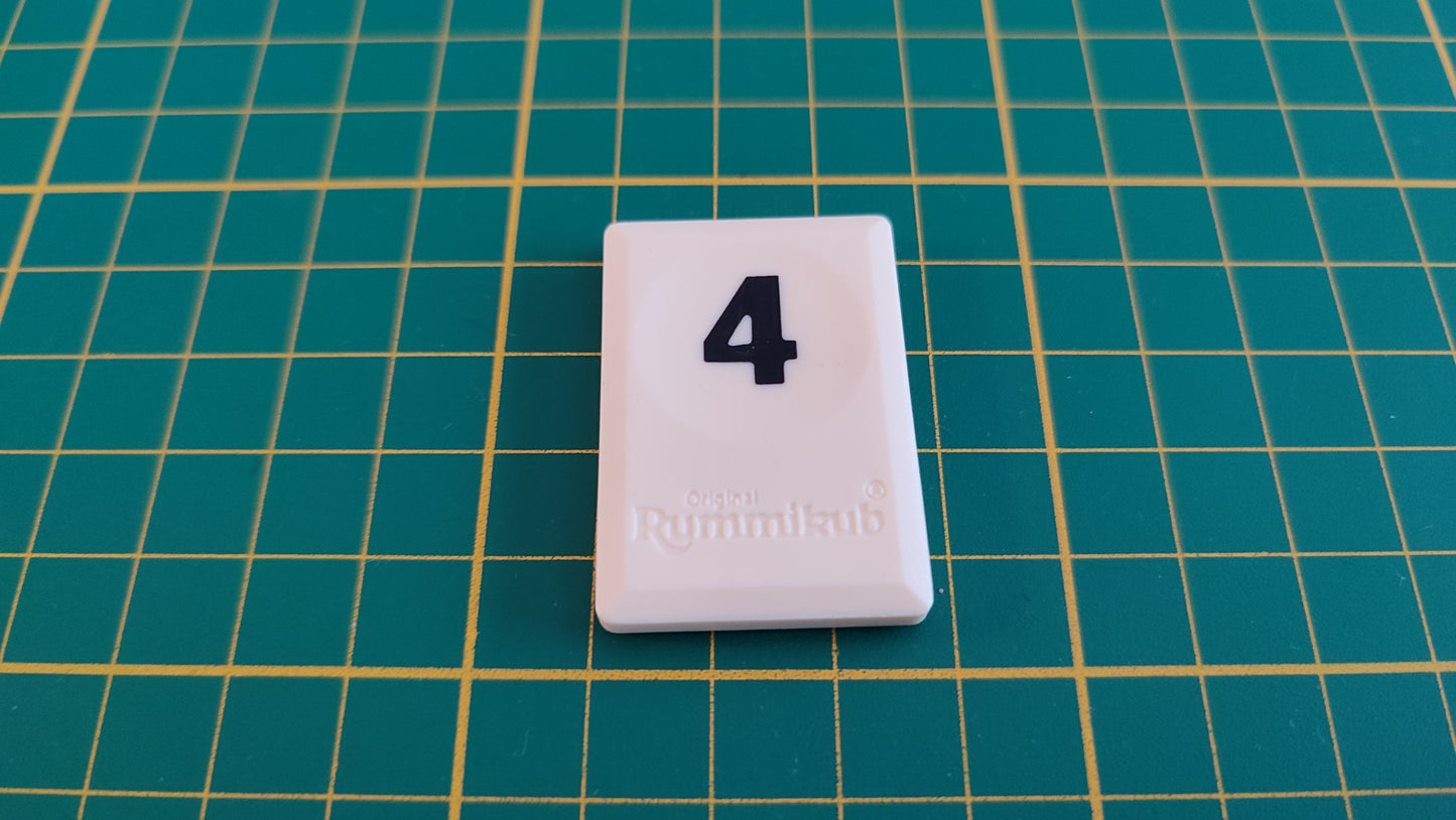 Tuile chiffre 4 quatre noir pièce détachée L'original Rummikub chiffres M&M Ventures 2014 #E31