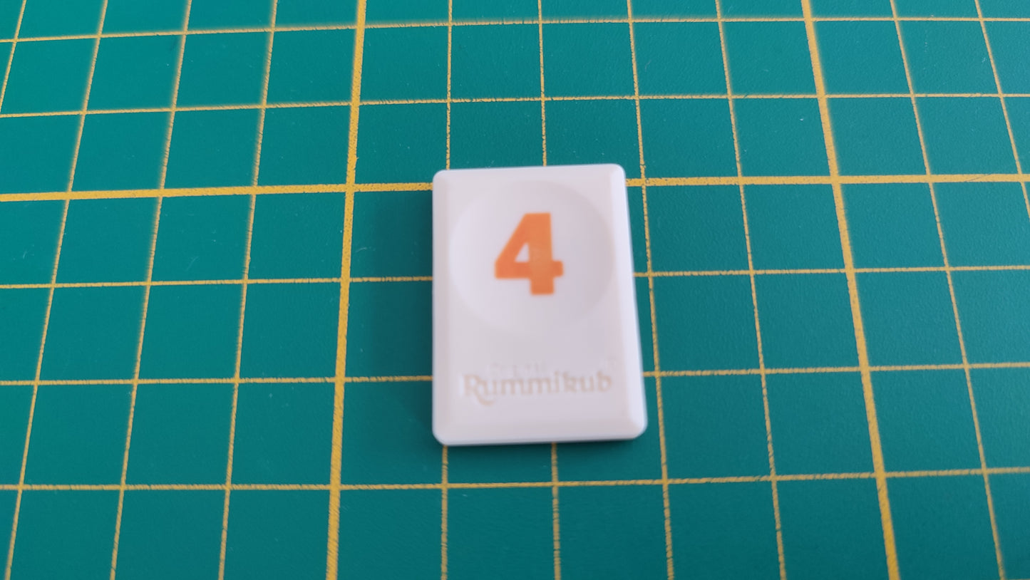 Tuile chiffre 4 quatre orange pièce détachée jeu de société Rummikub Le rami des chiffres jeu de voyage Hasbro #C68