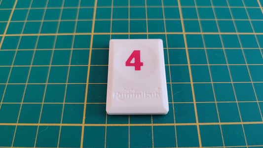 Tuile chiffre 4 quatre rouge pièce détachée L'original Rummikub chiffres M&M Ventures 2014 #E31