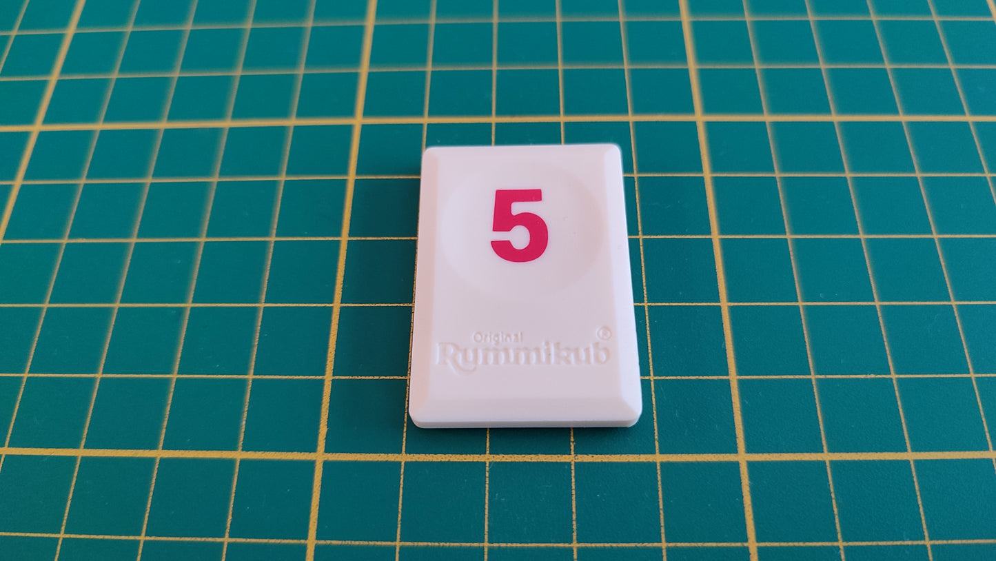 Tuile chiffre 5 cinq rouge pièce détachée L'original Rummikub chiffres M&M Ventures 2014 #E31