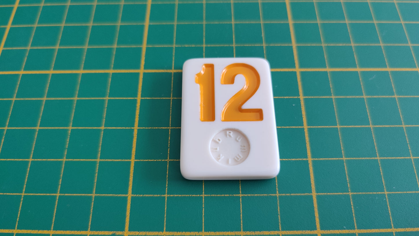 Tuile numéro 12 douze orange pièce détachée jeu de société Rummikub Le rami des chiffres XXL #E60