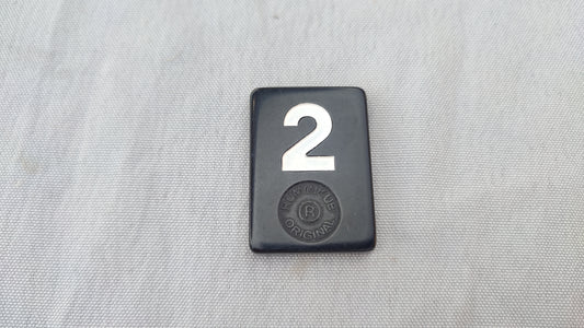 Tuile numéro 2 blanche Rummikub Black Edition Goliath Pièce détachée #E73