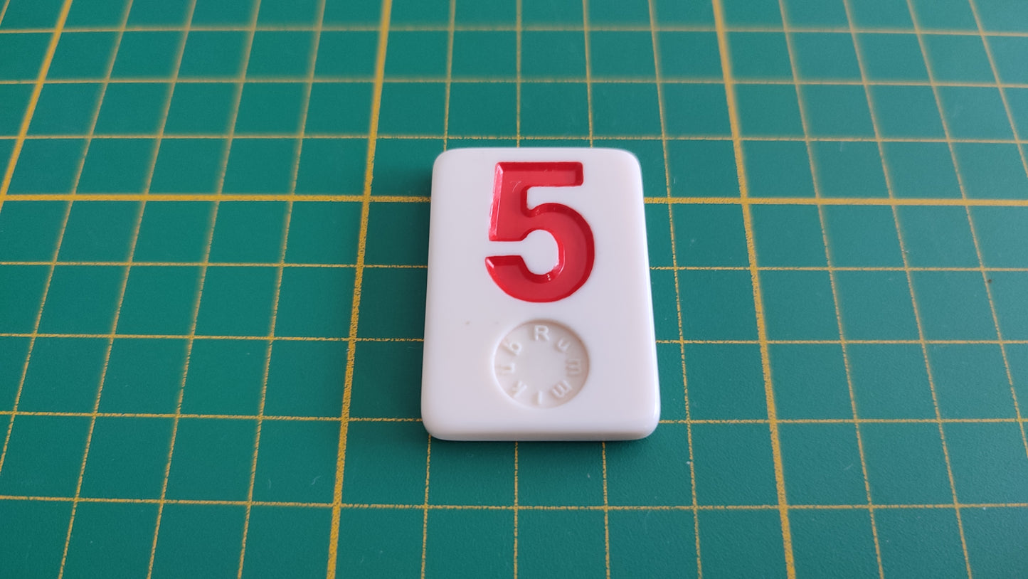 Tuile numéro 5 cinq rouge pièce détachée jeu de société Rummikub Le rami des chiffres XXL #E60