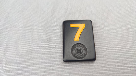 Tuile numéro 7 jaune orange Rummikub Black Edition Goliath Pièce détachée #E73