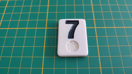 Tuile numéro 7 sept noir pièce détachée jeu de société Rummikub Le rami des chiffres XXL #E60