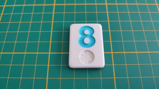 Tuile numéro 8 huit bleu pièce détachée jeu de société Rummikub Le rami des chiffres XXL #E60