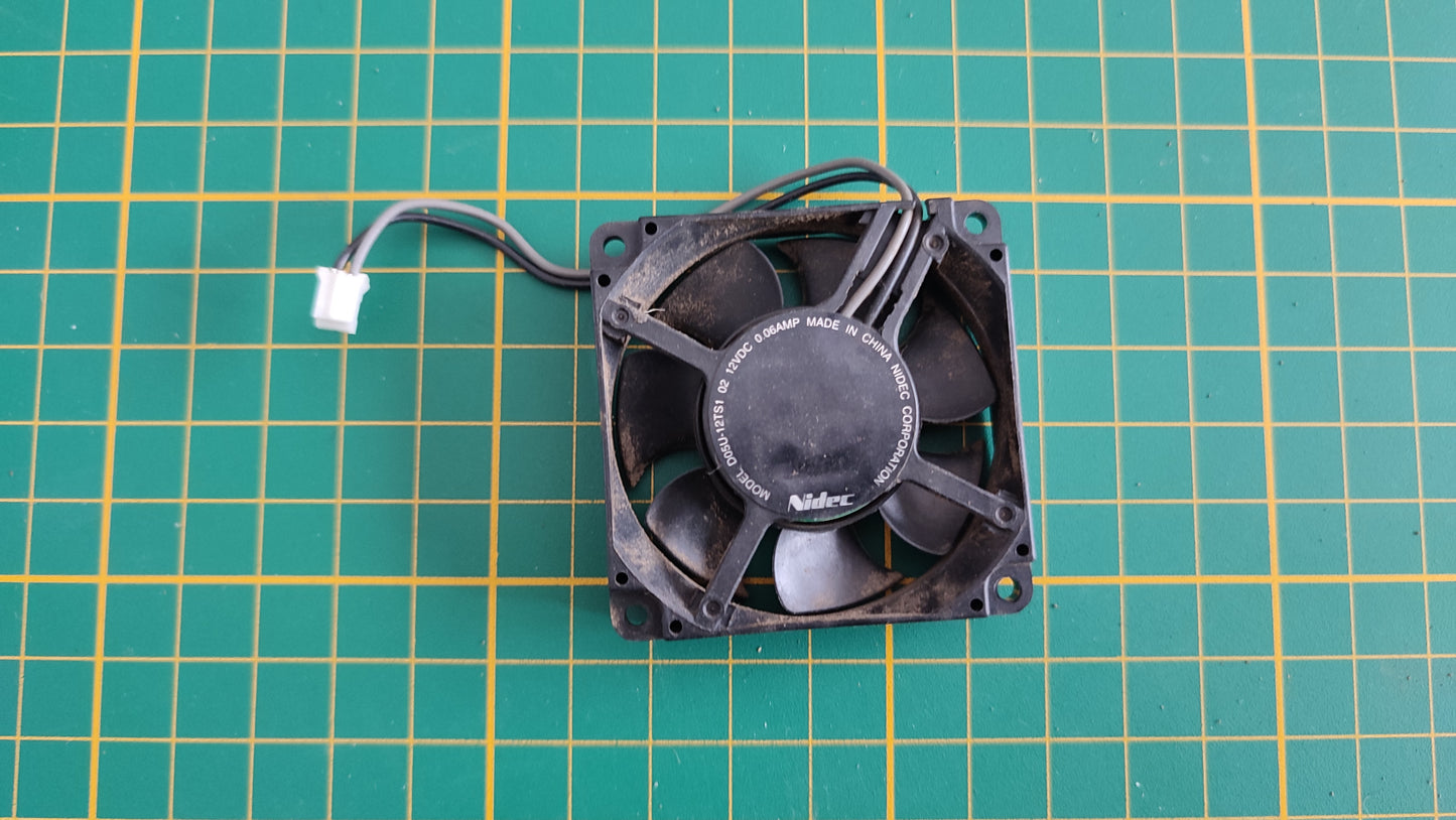 Ventilateur interne Nidec D05U-12TS1 pièce détachée console de jeux Nintendo Gamecube DOL-001 (EUR) #C20