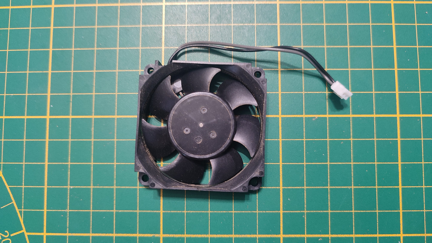 Ventilateur interne Nidec D05U-12TS1 pièce détachée console de jeux Nintendo Gamecube DOL-101 (EUR) #E68