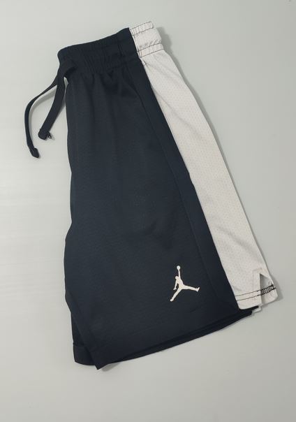 Vêtement Short Jordan Dri-fit noir et blanc XS #D80