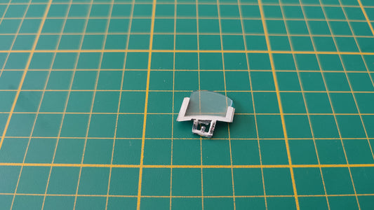 Vitre avant droite pièce détachée miniature Burago Bburago Alfa Romeo 2300 Monza 1934 1/18 1/18e 1/18ème #D93
