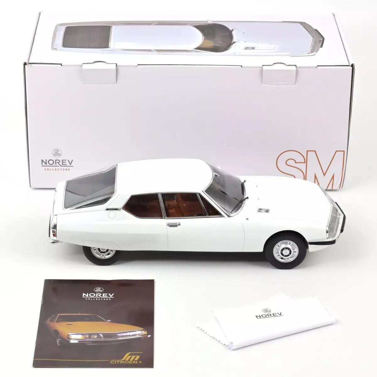 Citroën SM 1970 Blanc Version de présentation de Genève 1/12